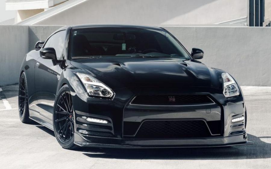 Nissan GT-R on Vossen Wheels (M-X4T) '2019